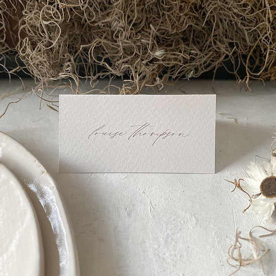 Load image into Gallery viewer, Louise Folded Place Cards
